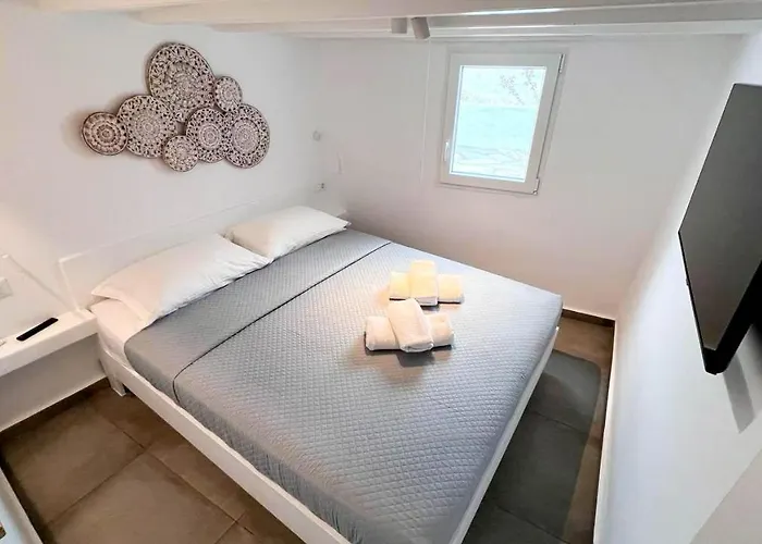 Mykonoscasa بيت للعطل